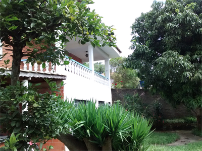 Casa, 4 quartos, 180 m² - Foto 1
