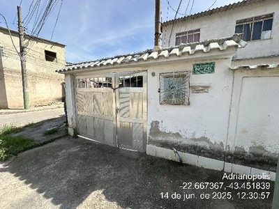 Casa, 2 quartos, 360 m² - Foto 1
