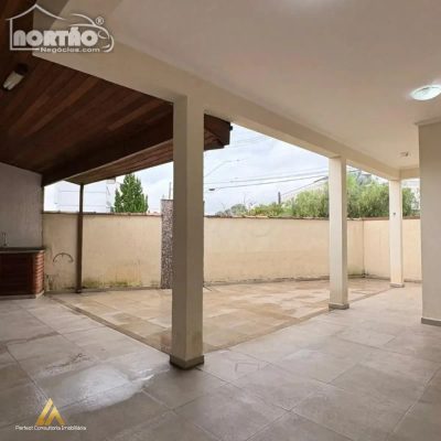Casa, 5 quartos, 122 m² - Foto 3