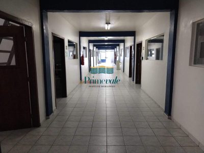 Prédio Inteiro, 1000 m² - Foto 1
