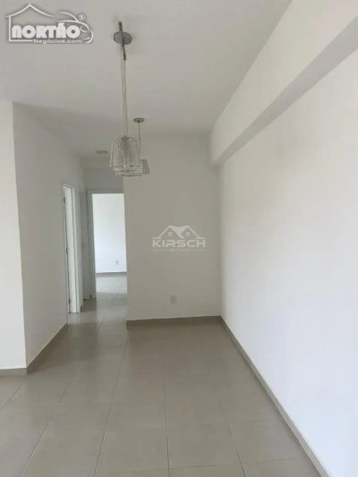 Casa, 3 quartos, 75 m² - Foto 2