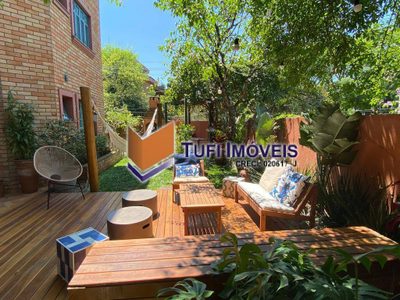 Apartamento, 3 quartos, 231 m² - Foto 1