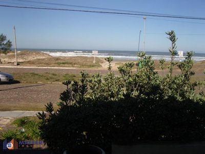 Casa, 3 quartos, 216 m² - Foto 2