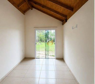 Casa, 4 quartos, 135 m² - Foto 2