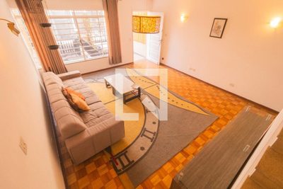 Casa, 3 quartos, 196 m² - Foto 2