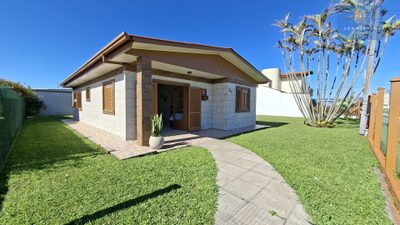 Casa, 3 quartos, 122 m² - Foto 1