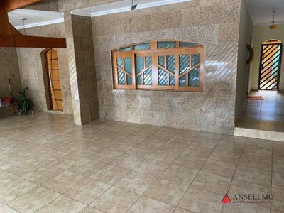 Sobrado, 4 quartos, 240 m² - Foto 2