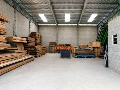Depósito-Galpão, 300 m² - Foto 2