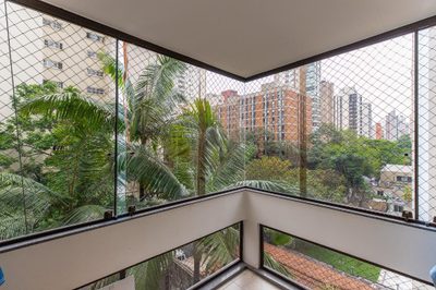 Apartamento, 4 quartos, 220 m² - Foto 1