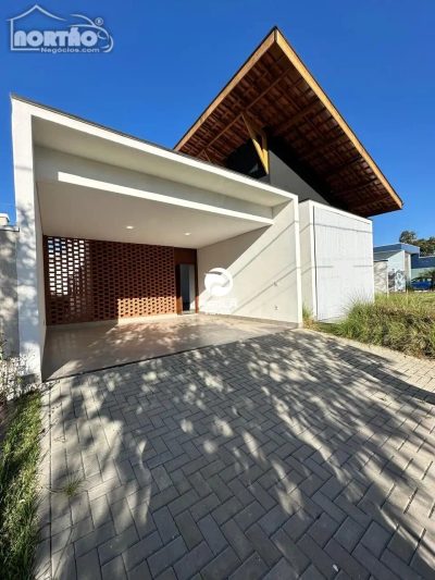 Casa, 5 quartos, 170 m² - Foto 1
