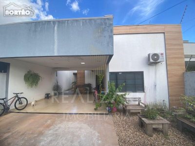 Casa, 3 quartos, 180 m² - Foto 1