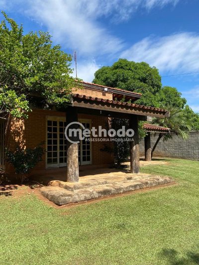 Chácara, 3 quartos, 1287 m² - Foto 4