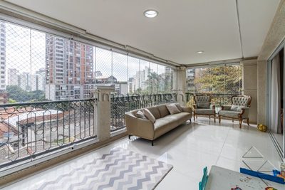 Apartamento, 4 quartos, 190 m² - Foto 1