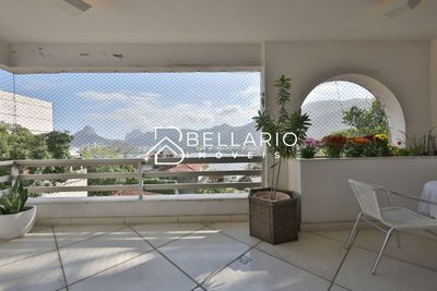 Apartamento, 3 quartos, 210 m² - Foto 1