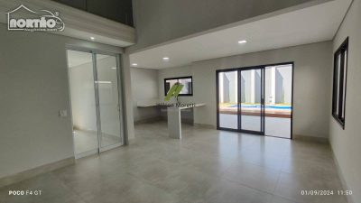 Casa, 5 quartos, 240 m² - Foto 4