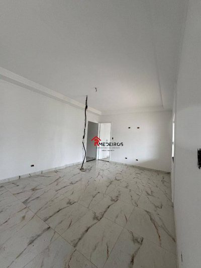 Casa, 4 quartos, 220 m² - Foto 1