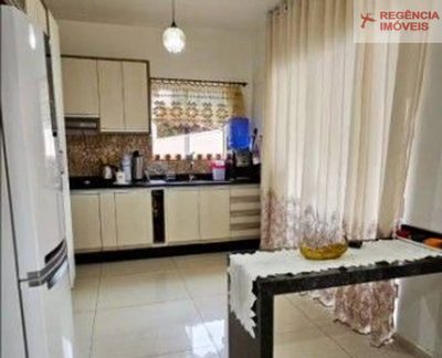 Casa, 4 quartos, 178 m² - Foto 5