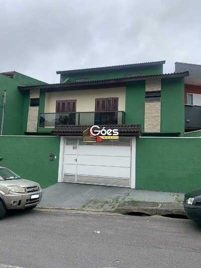 Casa, 3 quartos, 200 m² - Foto 1