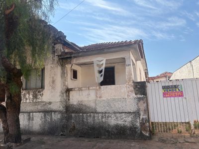 Casa, 2 quartos, 207 m² - Foto 1