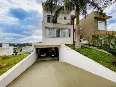Sobrado, 3 quartos, 420 m² - Foto 1