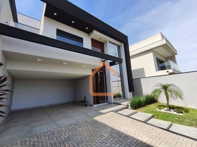 Casa, 3 quartos, 236 m² - Foto 2