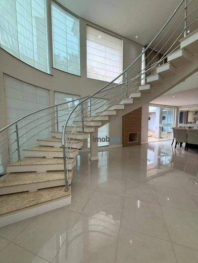 Sobrado, 4 quartos, 449 m² - Foto 2