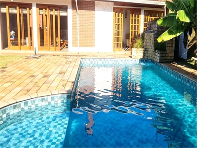 Casa, 3 quartos, 282 m² - Foto 1