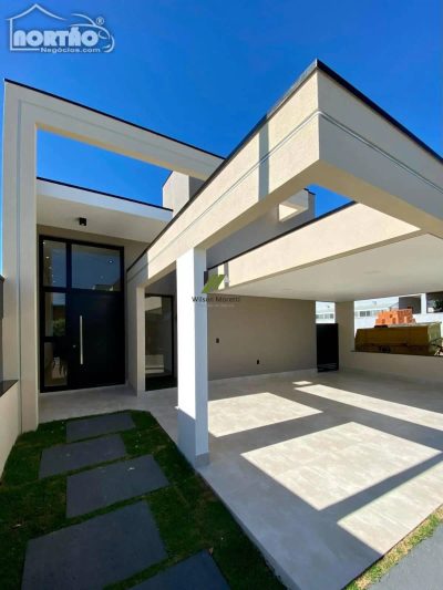 Casa, 5 quartos, 170 m² - Foto 4
