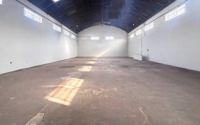 Depósito-Galpão, 703 m² - Foto 1