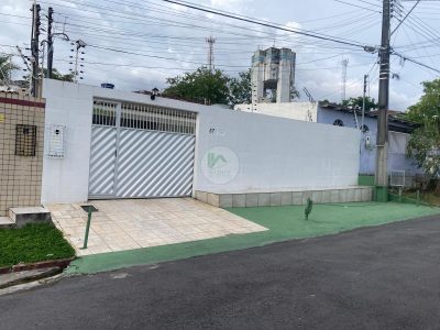 Casa, 3 quartos, 247 m² - Foto 1