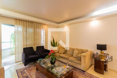 Apartamento, 3 quartos, 190 m² - Foto 3