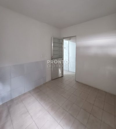 Casa, 21 quartos, 142 m² - Foto 1