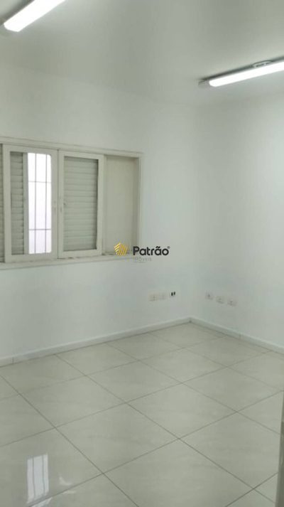 Sobrado, 241 m² - Foto 2