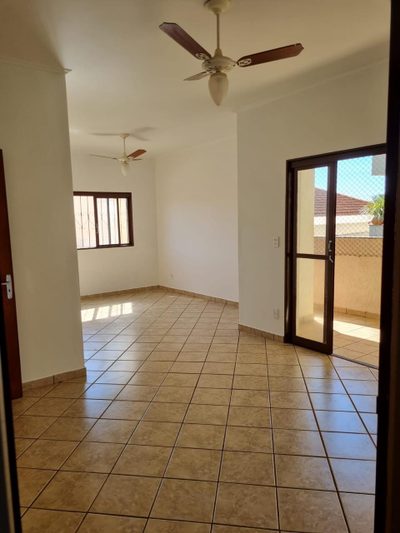 Apartamento, 3 quartos, 100 m² - Foto 1