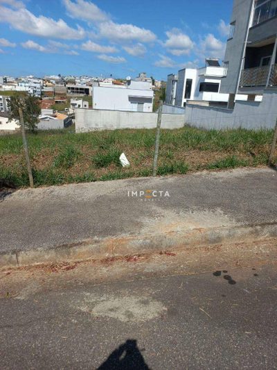 Terreno, 300 m² - Foto 1