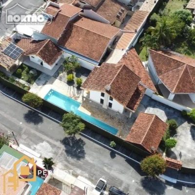 Casa, 3 quartos, 330 m² - Foto 2