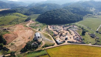 Terreno, 16 hectares - Foto 1