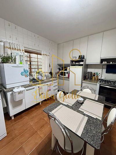Casa, 5 quartos, 280 m² - Foto 3