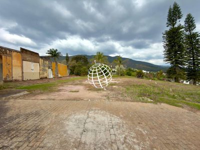 Loteamento e Condomínio, 1200 m² - Foto 1