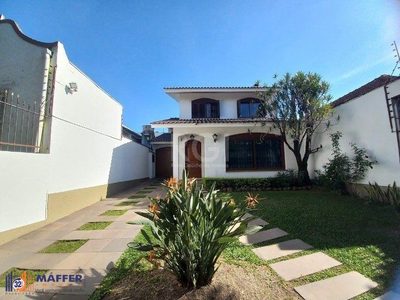 Casa, 5 quartos, 315 m² - Foto 1