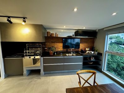 Apartamento, 3 quartos, 198 m² - Foto 2
