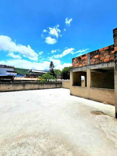 Casa, 3 quartos, 280 m² - Foto 1