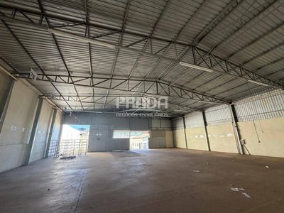 Depósito-Galpão, 500 m² - Foto 1