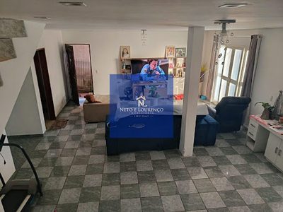 Casa, 3 quartos, 270 m² - Foto 1