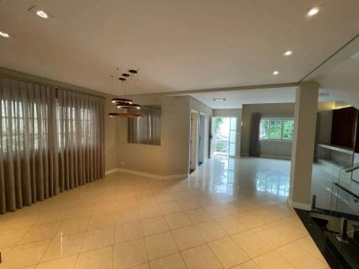 Casa, 4 quartos, 350 m² - Foto 1