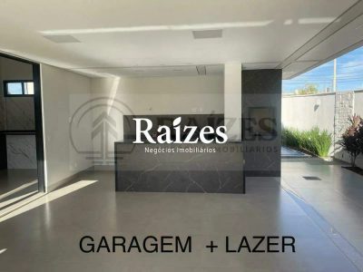 Casa, 3 quartos, 258 m² - Foto 1
