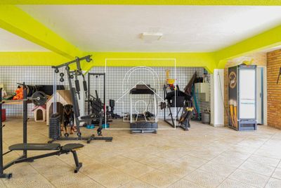 Casa, 3 quartos, 306 m² - Foto 4
