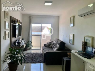 Casa, 3 quartos, 64 m² - Foto 1