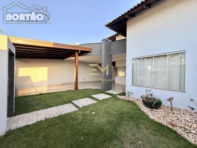 Casa, 3 quartos, 200 m² - Foto 2