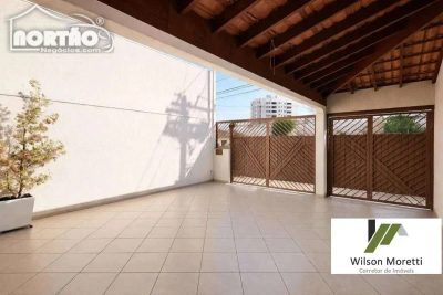 Casa, 5 quartos, 172 m² - Foto 2